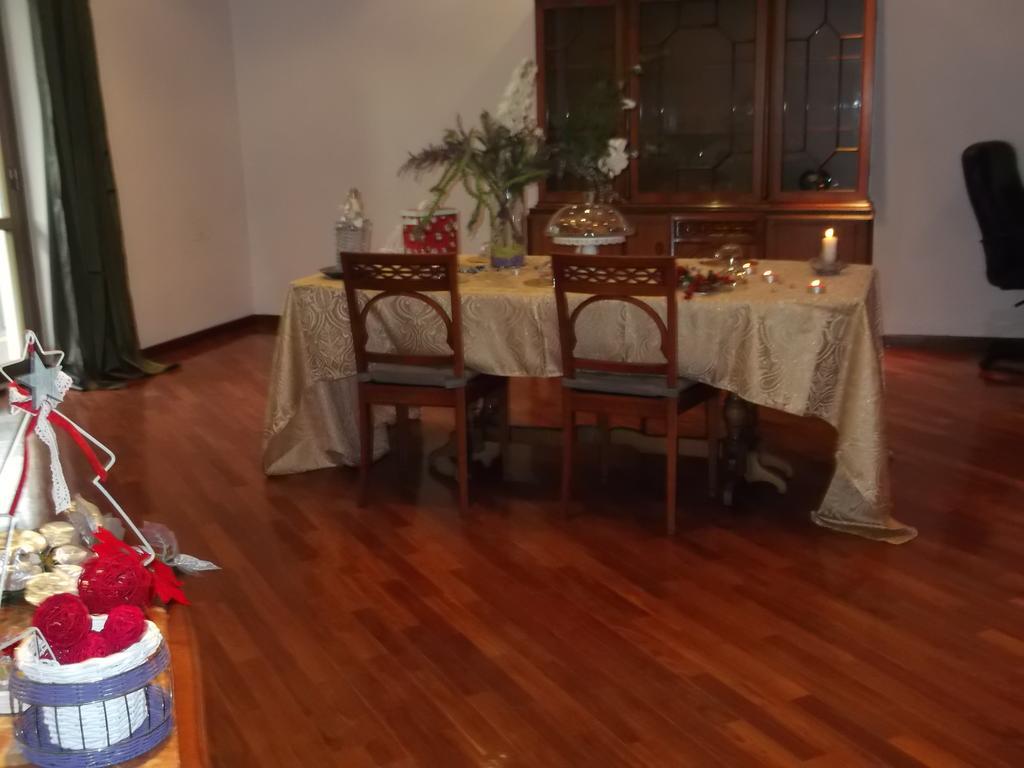 B&B Mary'S House 치암피노 외부 사진