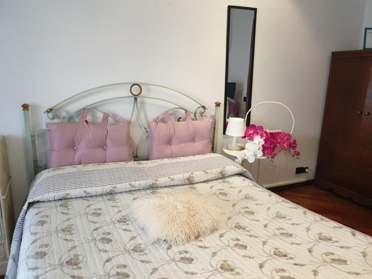 B&B Mary'S House 치암피노 외부 사진